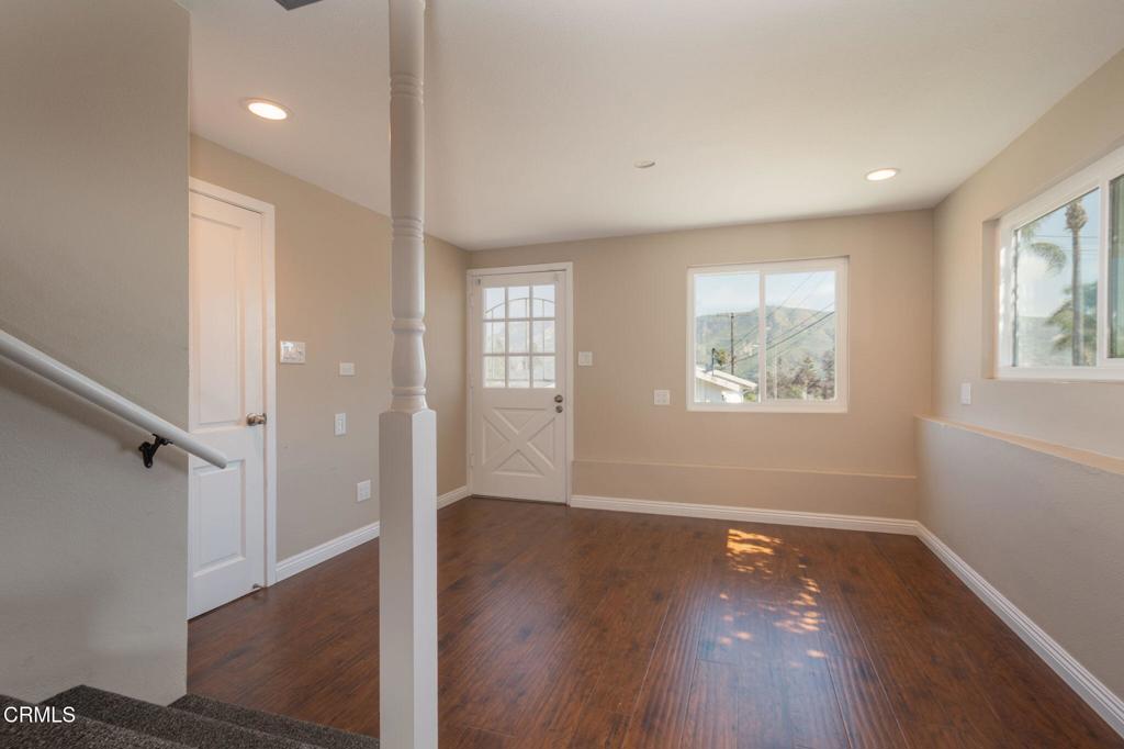 942 Loma Vista Place Property Photo 22