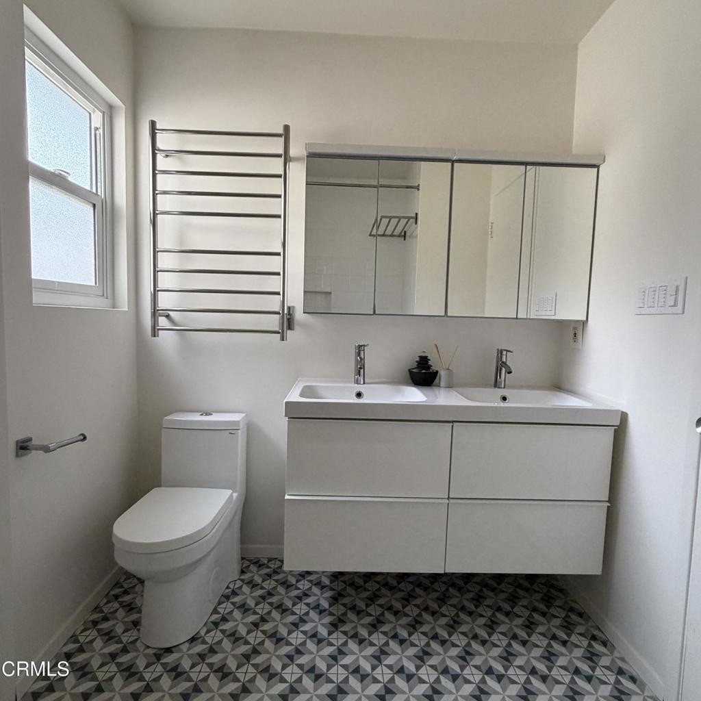4935 Coral Way Property Photo 13