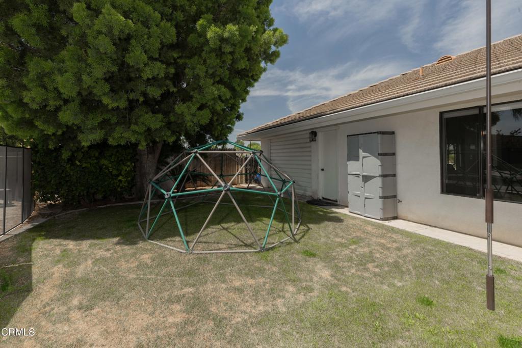 6717 Noah Avenue Property Photo 29