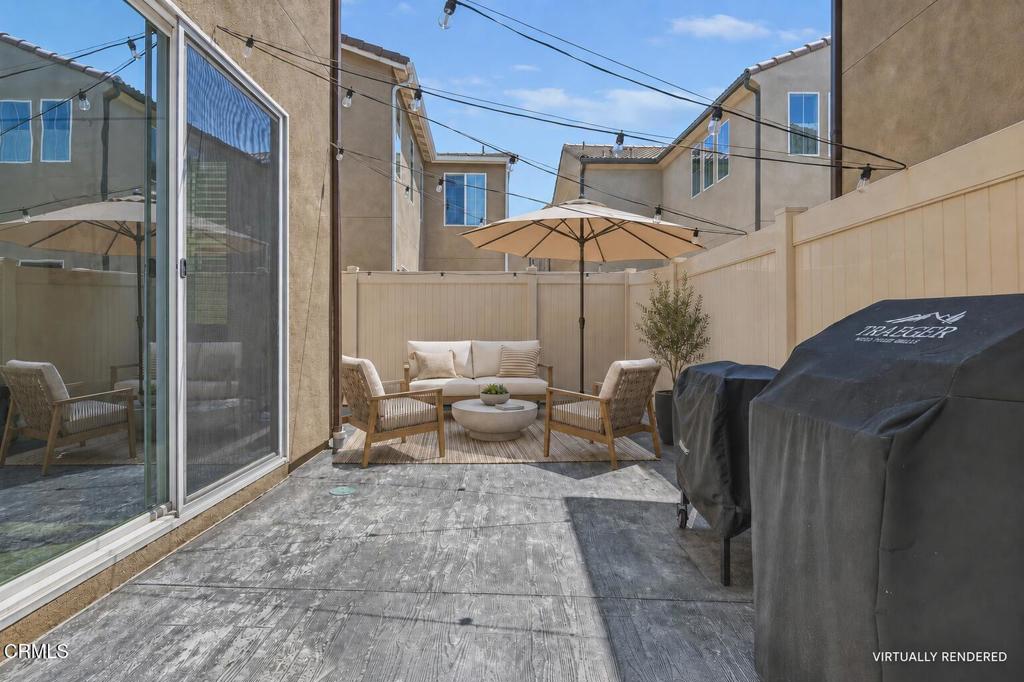 2072 Harvest Loop Property Photo 9