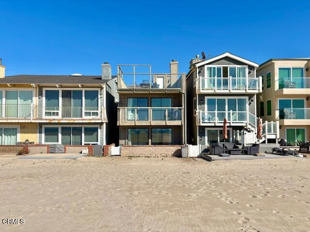 3949 Ocean Drive Property Photo 2