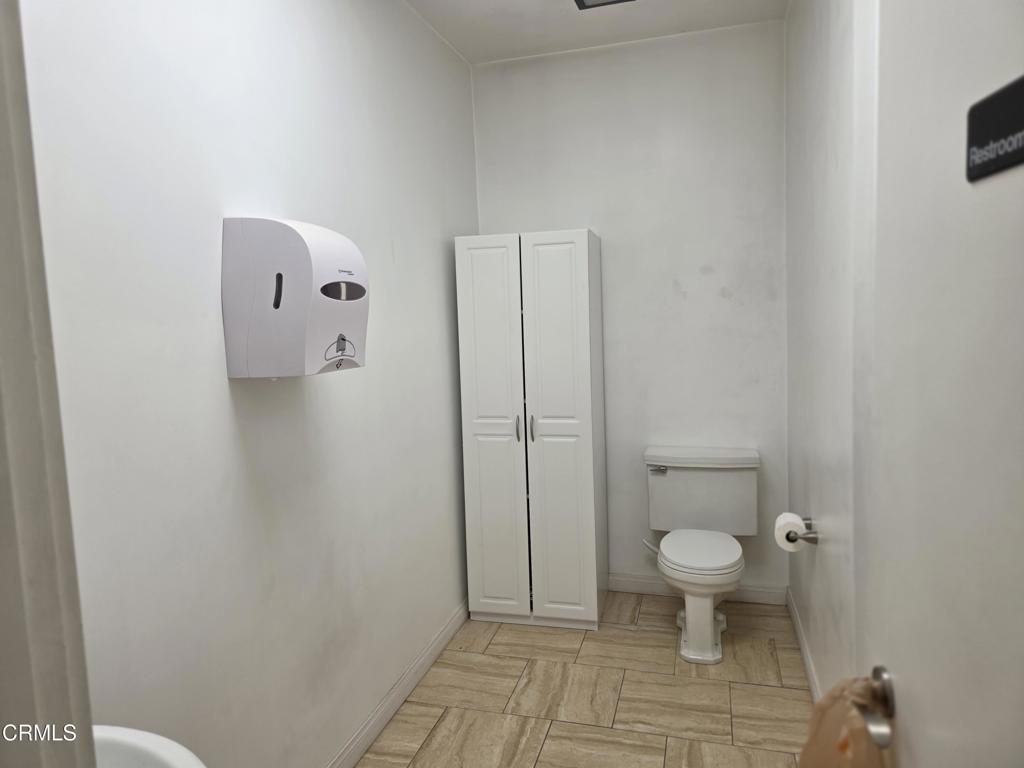 228 S A Street Property Photo 10