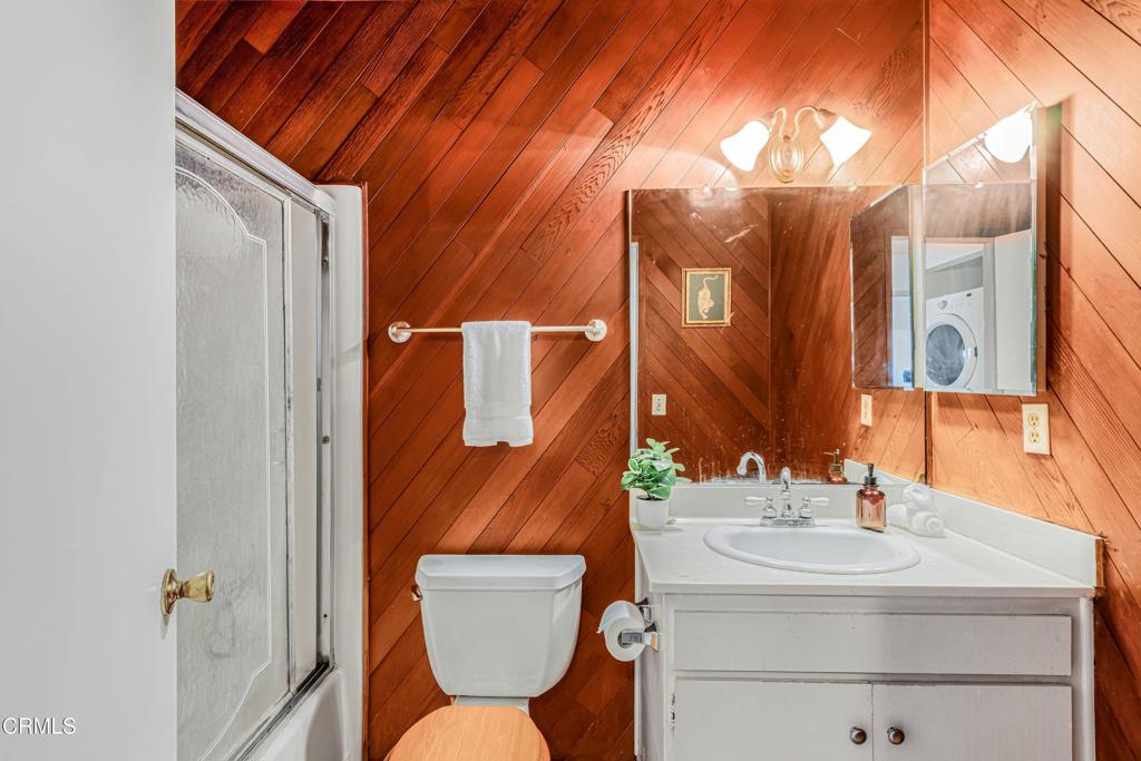 2749 Bolker Drive Property Photo 18