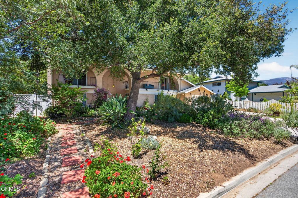 883 Moreno Drive Property Photo 4
