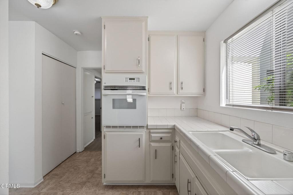 1335 Edgewood Way Property Photo 14