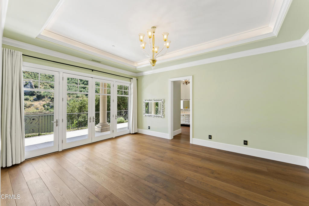 2112 Trentham Road Property Photo 28