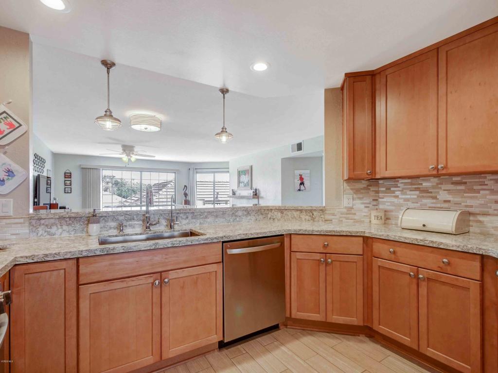 716 Island View Circle Property Photo 12