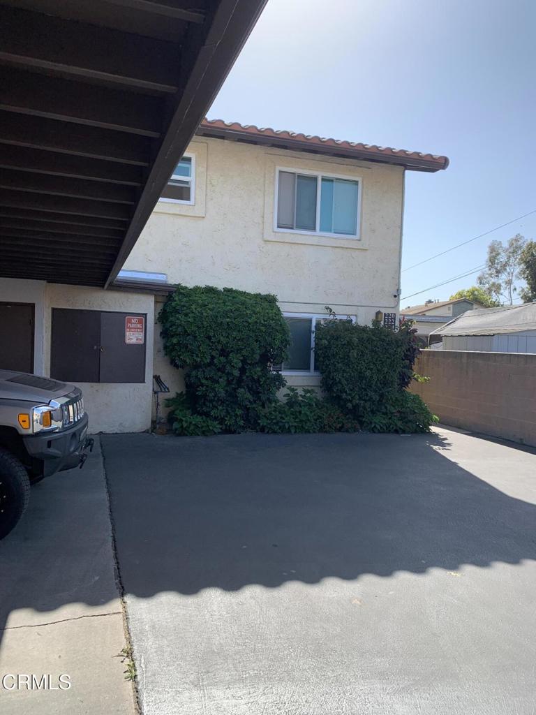 220 S Palm Avenue Property Photo 1