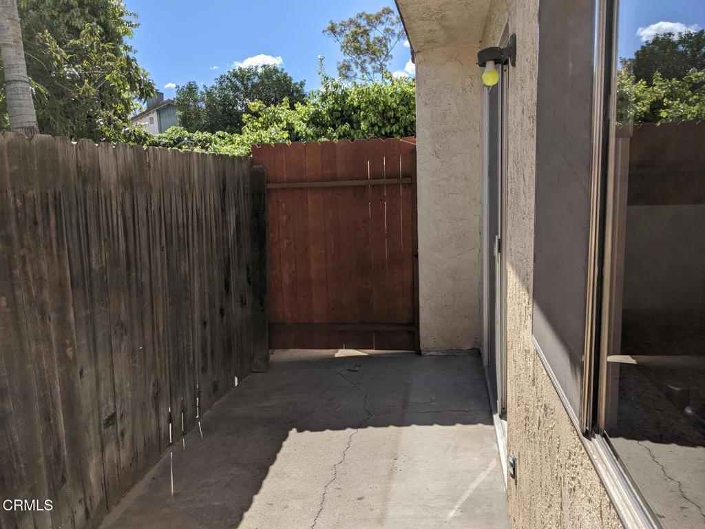 220 S Palm Avenue Property Photo 3