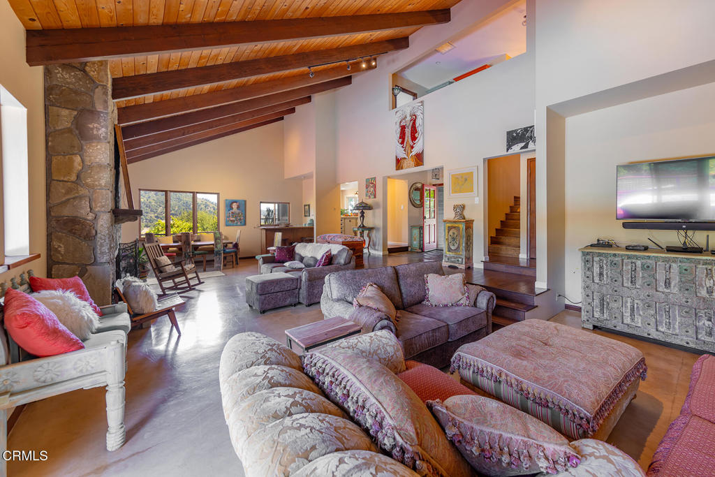 10622 Encino Drive Property Photo 10