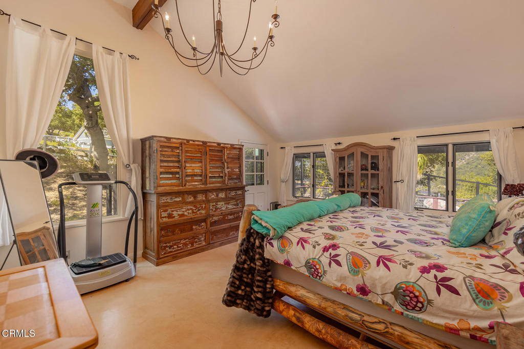 10622 Encino Drive Property Photo 17
