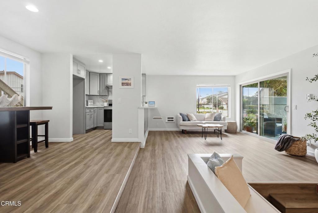 3107 Harbor Boulevard Property Photo 1