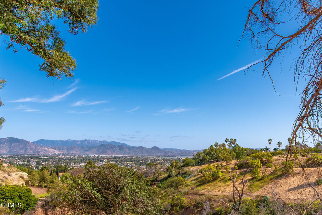 183 Cerro Crest Drive Property Photo 8