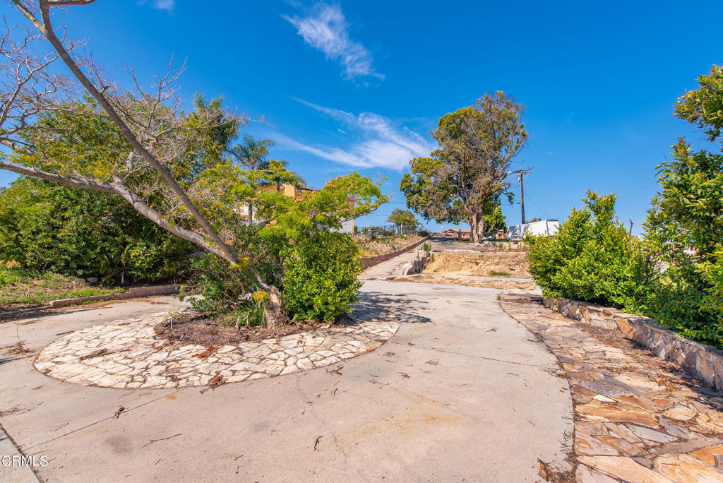 183 Cerro Crest Drive Property Photo 10