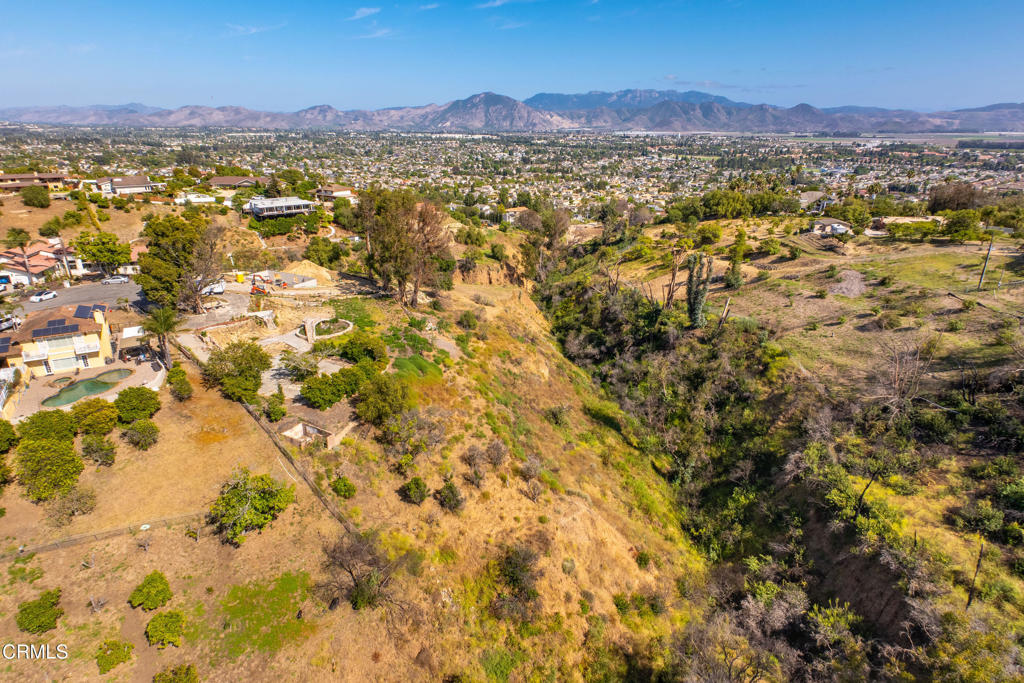 183 Cerro Crest Drive Property Photo 16