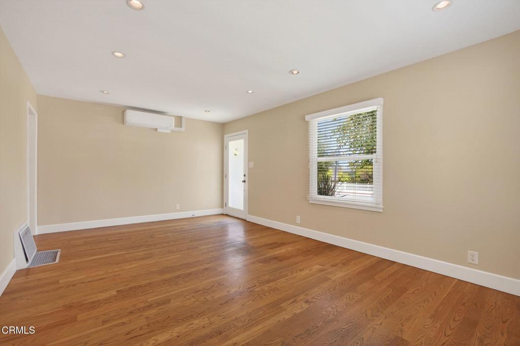 80 S Seaward Avenue Property Photo 8