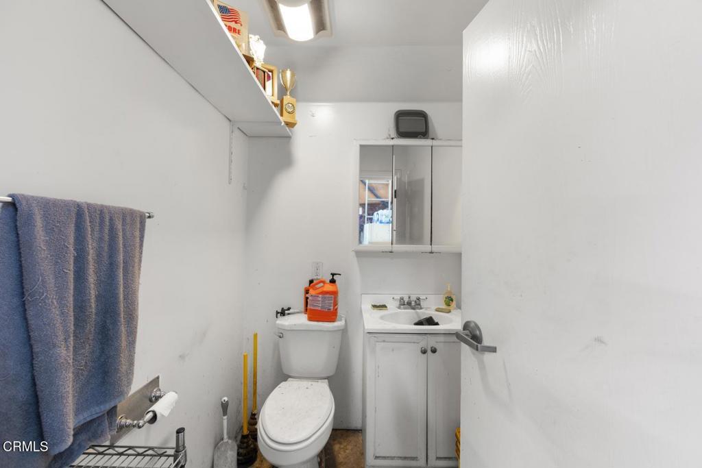 907 Mission Rock Road Property Photo 24