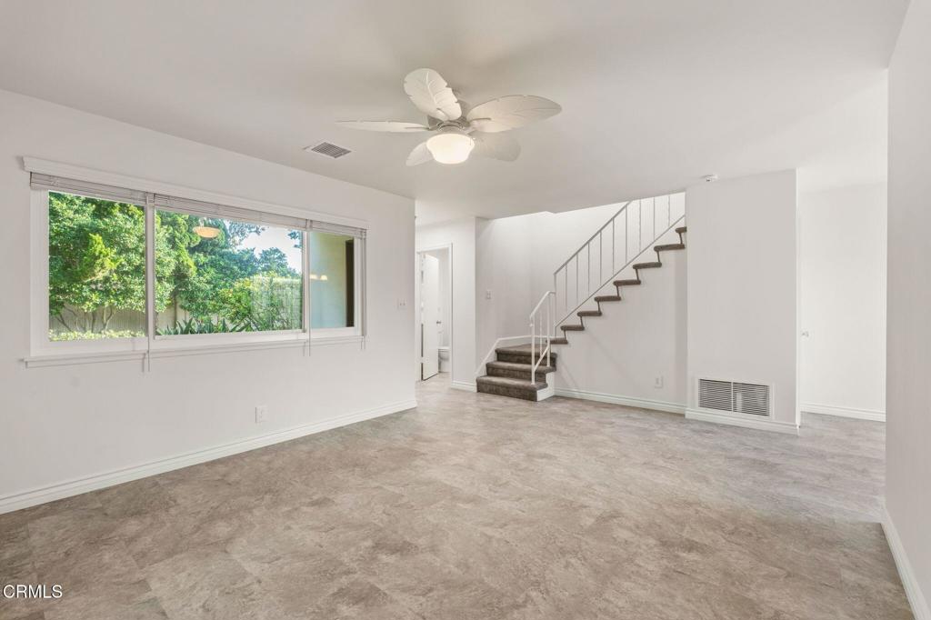 161 E Channel Islands Boulevard Property Photo 10