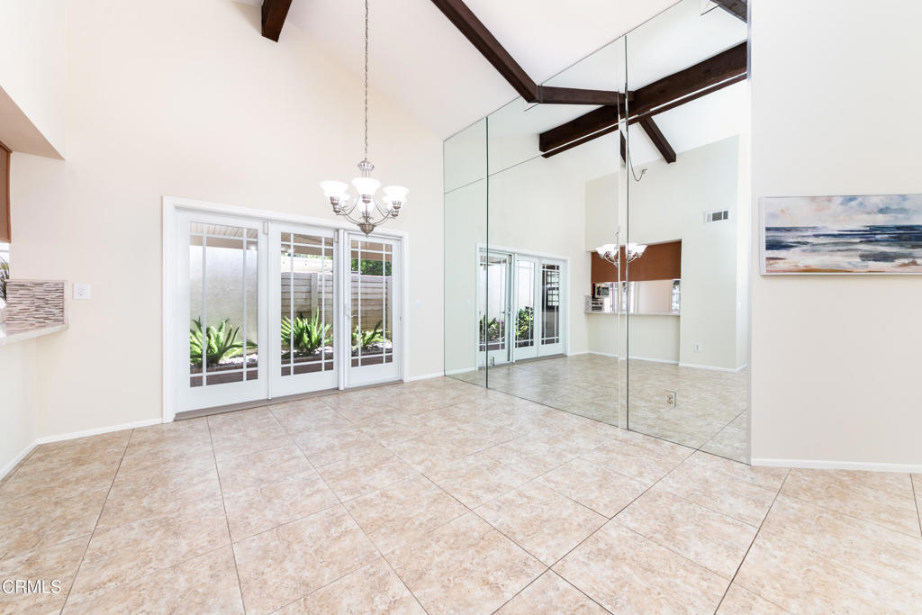 2210 Placita San Dimas Property Photo 3