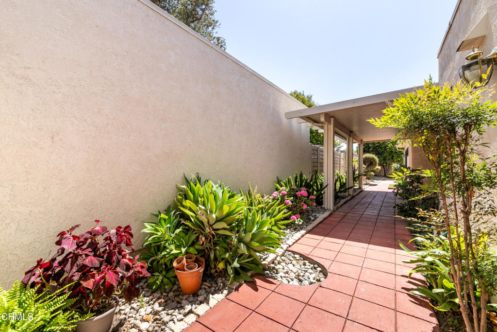 2210 Placita San Dimas Property Photo 40
