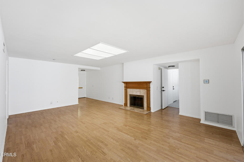 2559 Neptune Place Property Photo 7