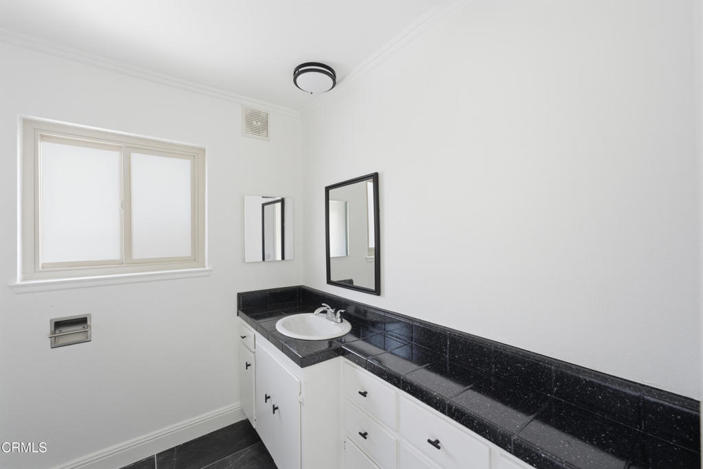 2559 Neptune Place Property Photo 17