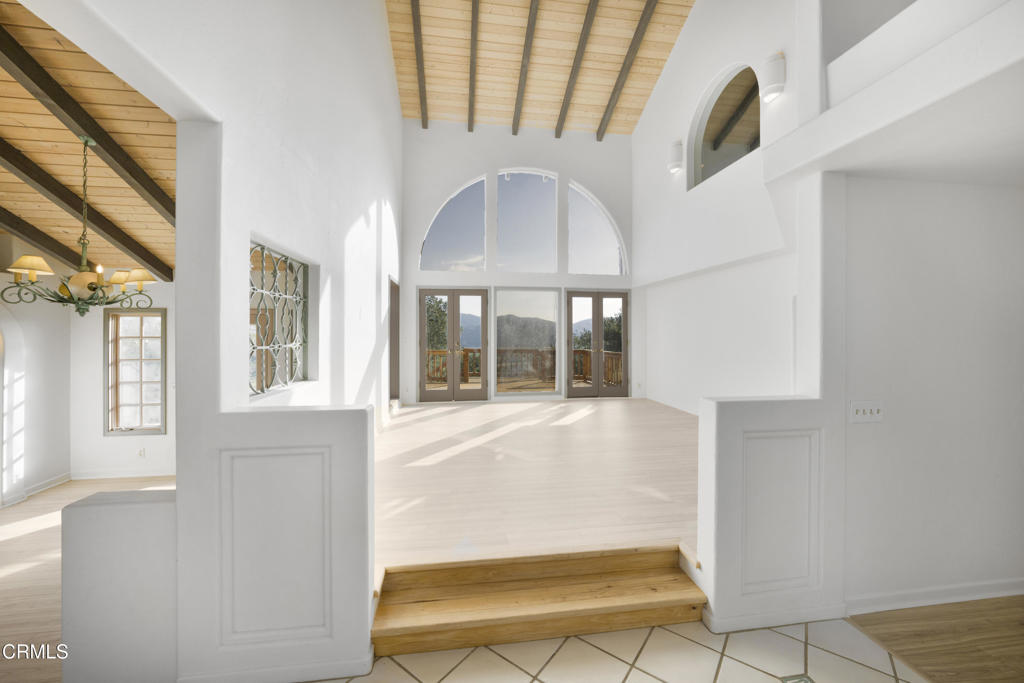 1225 Poppy Valley Road Property Photo 5