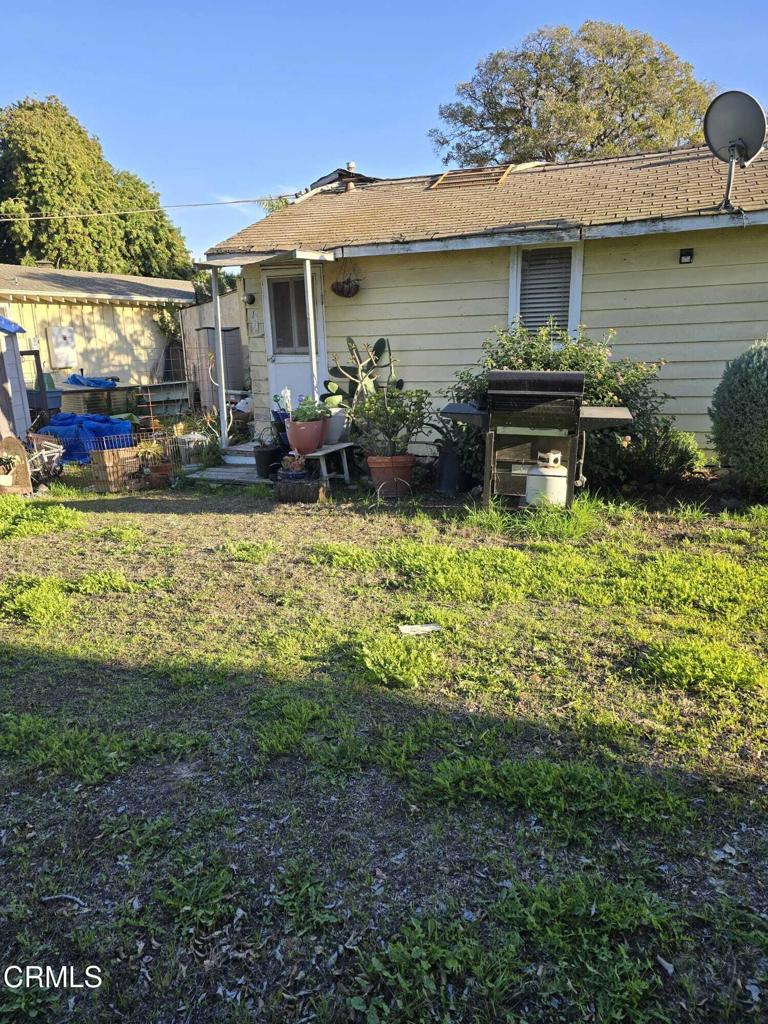 644 S Saticoy Avenue Property Photo 2