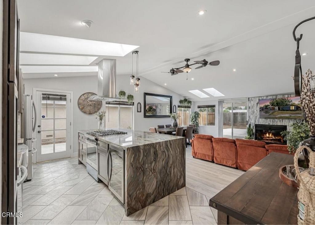 15638 Simonds Street Property Photo 6