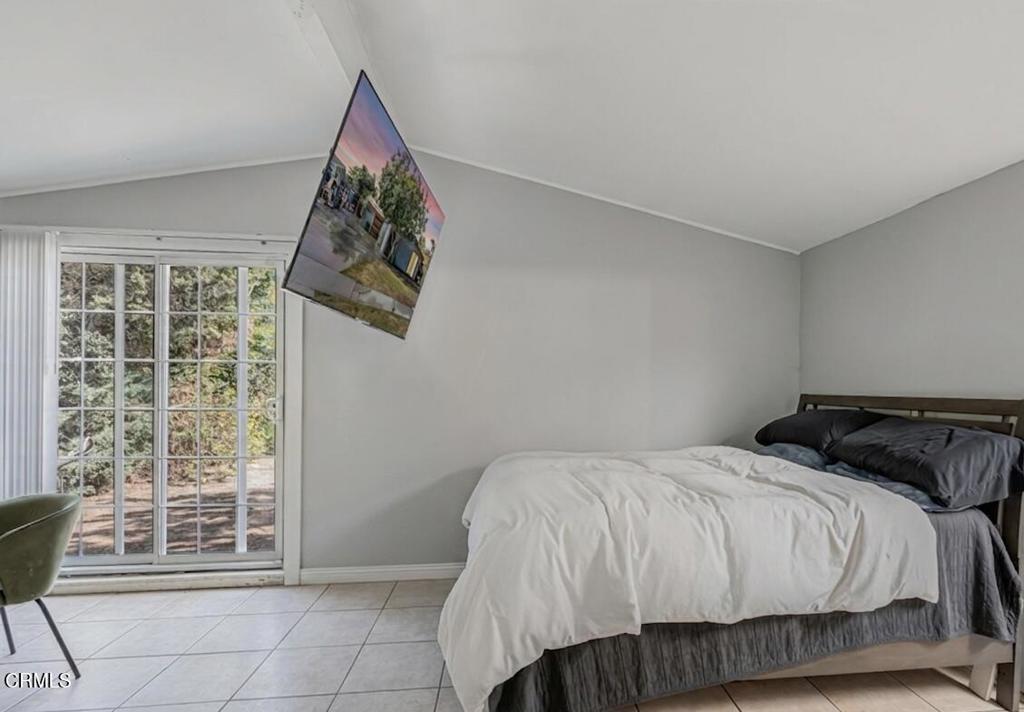 15638 Simonds Street Property Photo 20