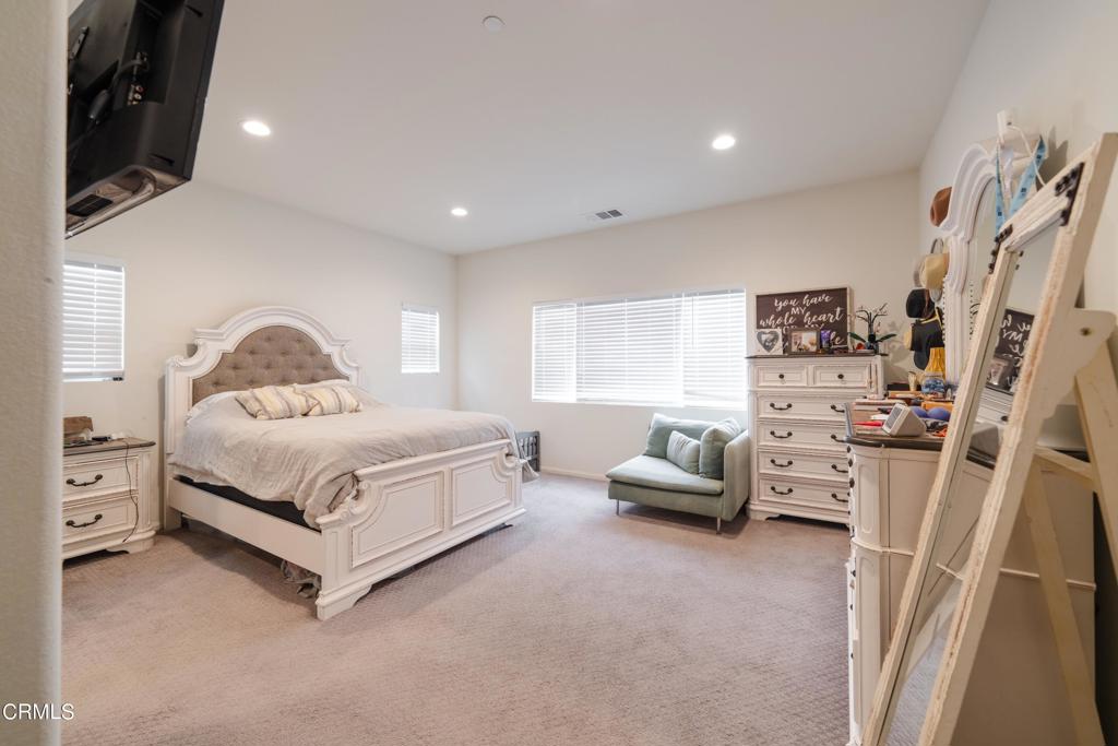 411 Calabrese Street Property Photo 12