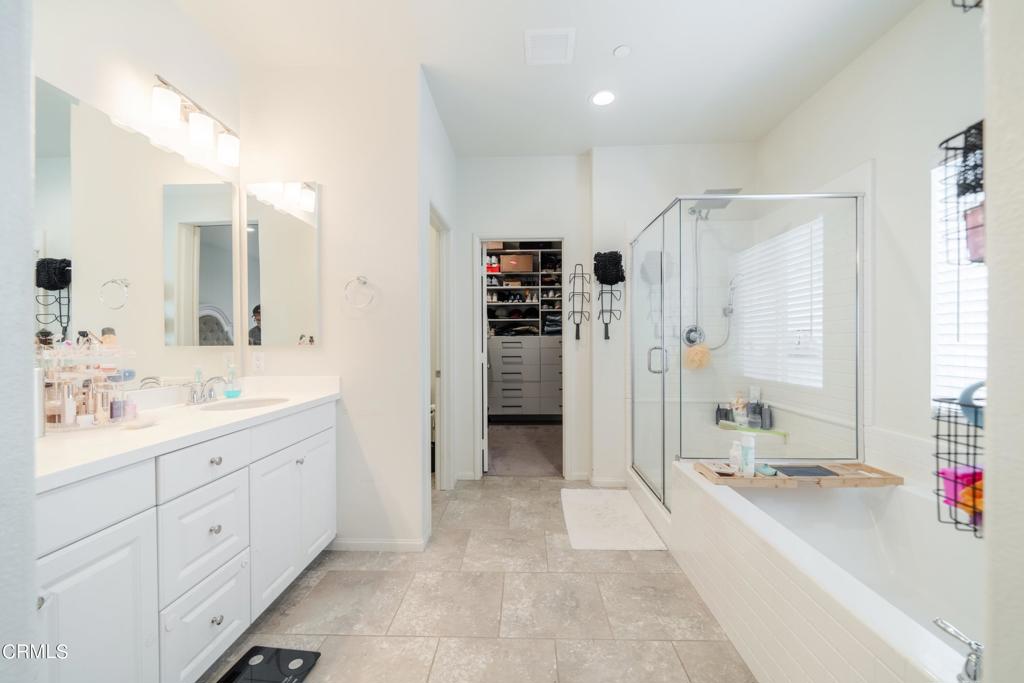 411 Calabrese Street Property Photo 14