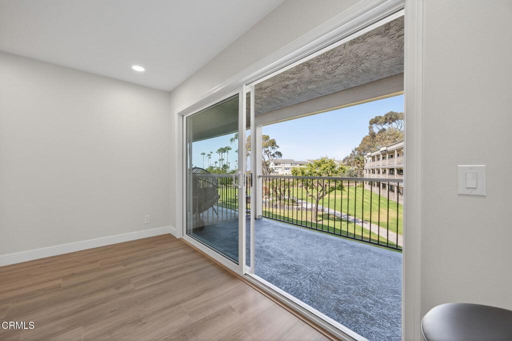 659 Reef Circle Property Photo 9