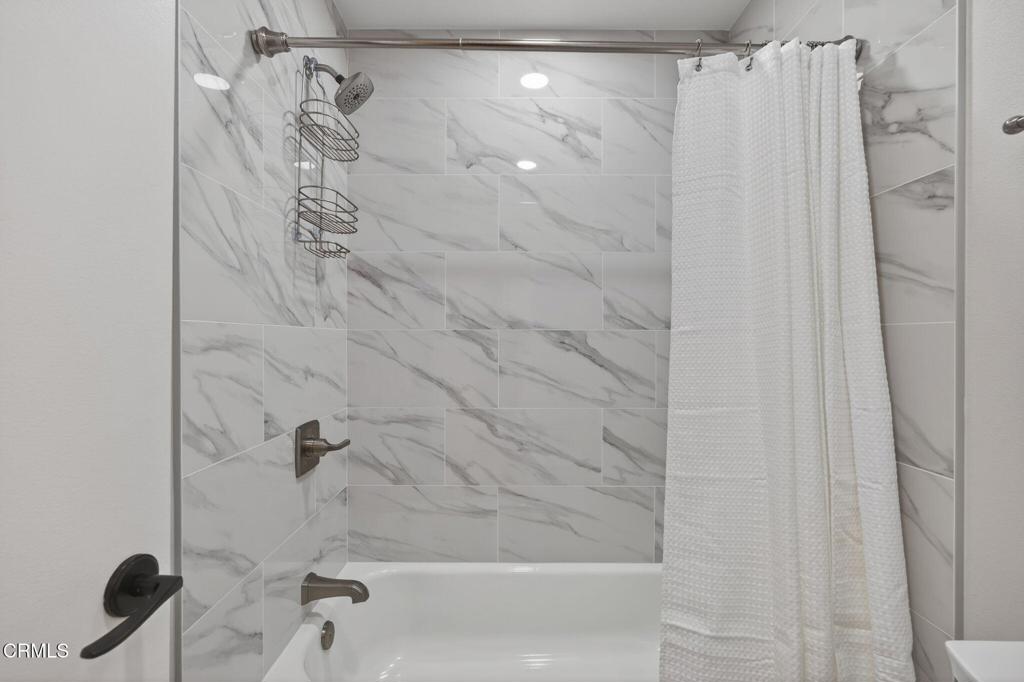 659 Reef Circle Property Photo 19