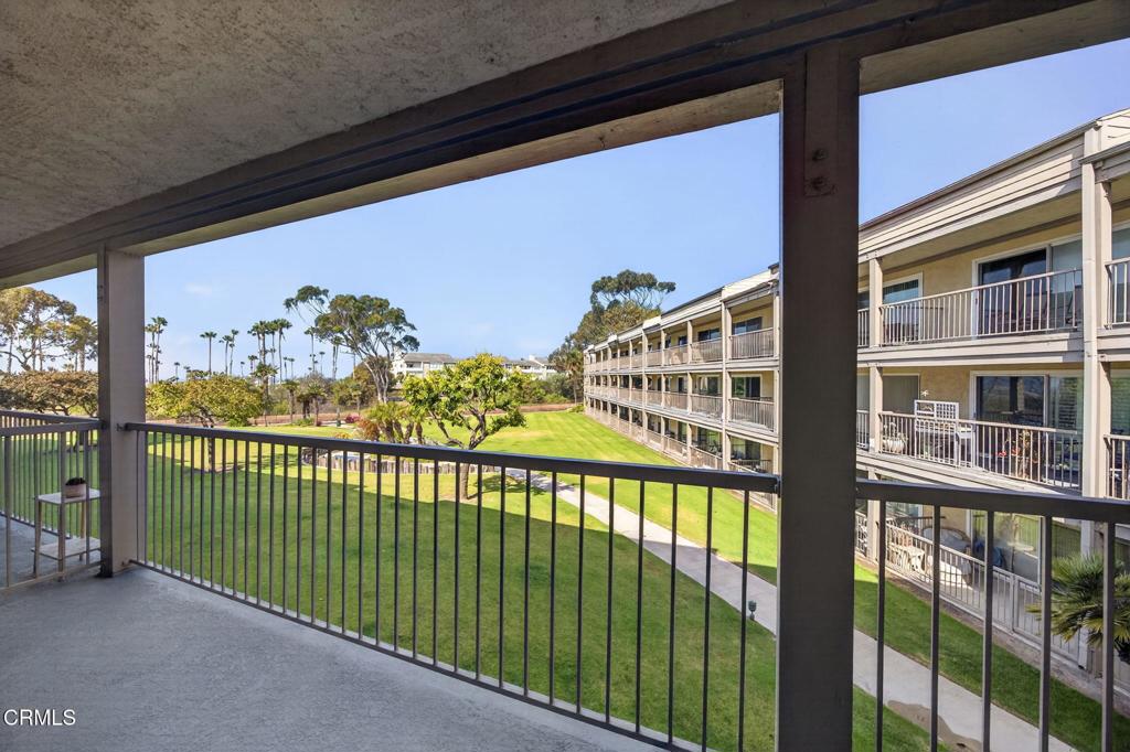 659 Reef Circle Property Photo 29