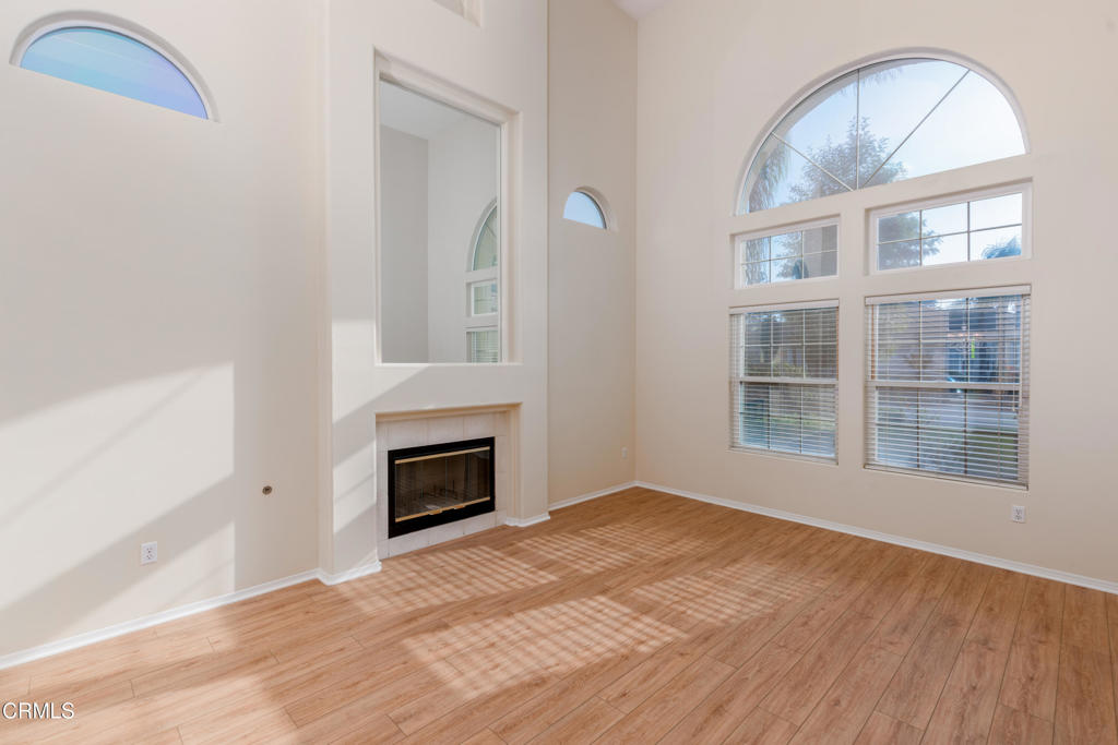 10906 Rosslyn Lane Property Photo 10