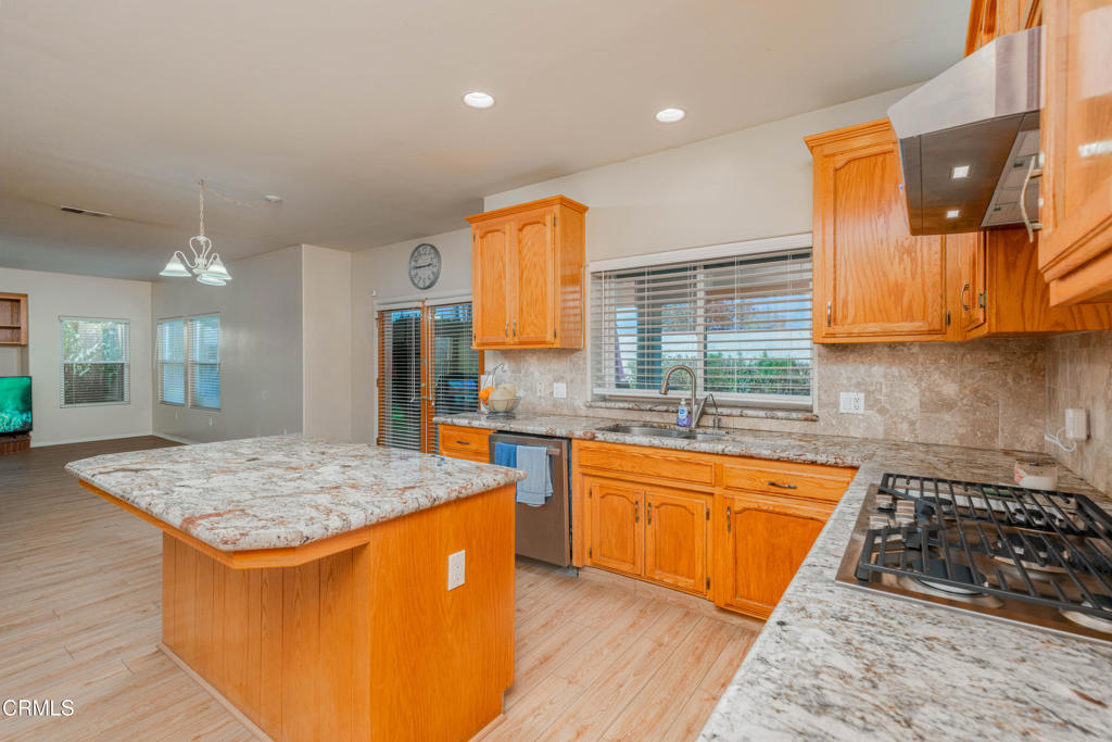 10906 Rosslyn Lane Property Photo 15