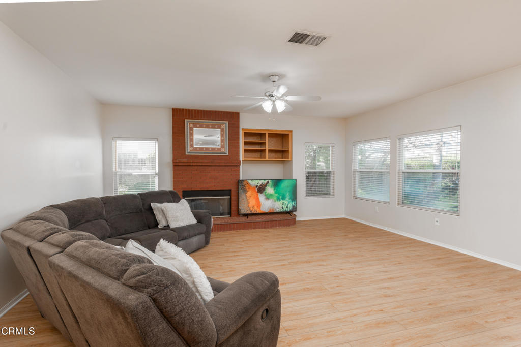 10906 Rosslyn Lane Property Photo 19