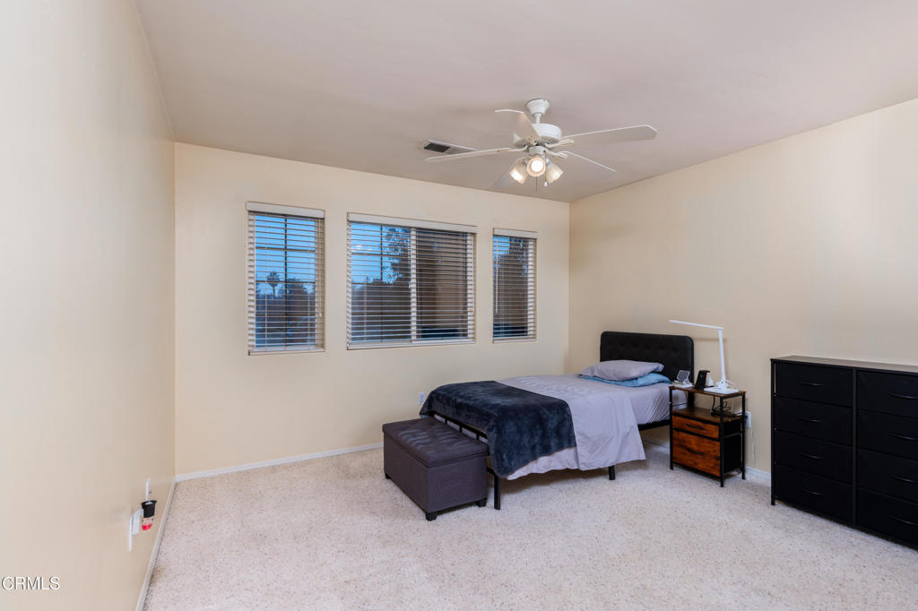 10906 Rosslyn Lane Property Photo 34