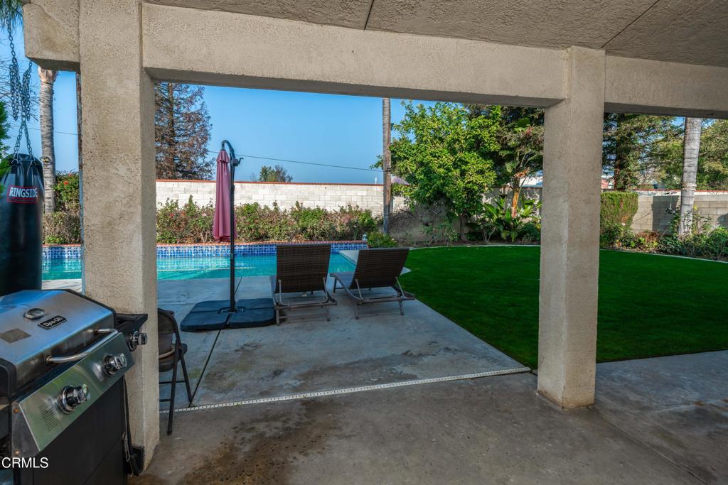 10906 Rosslyn Lane Property Photo 40