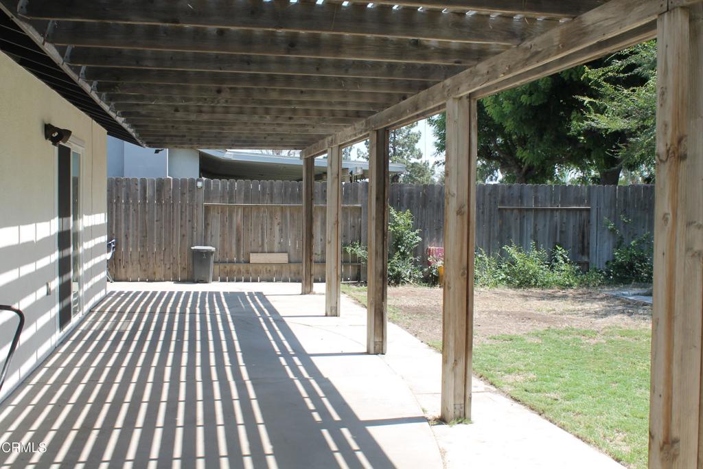 2021 Carlton Street Property Photo 33