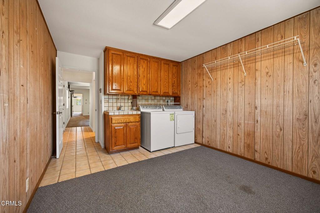 213 E Elfin Green Property Photo 27