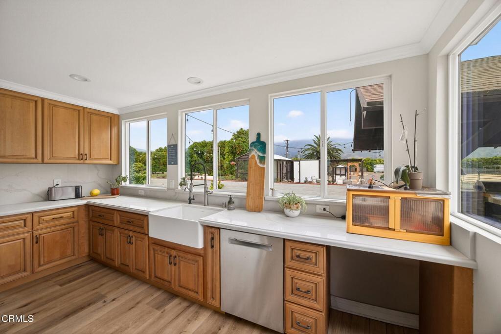 2166 Bardsdale Avenue Property Photo 19