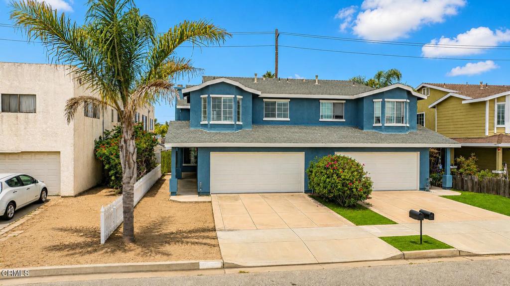 833 Dunes Street Property Photo 1
