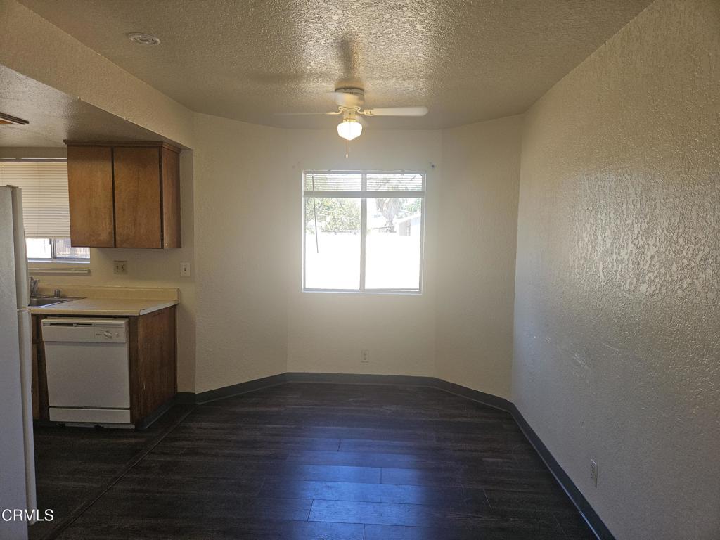 4140 N Clark Street Property Photo 4