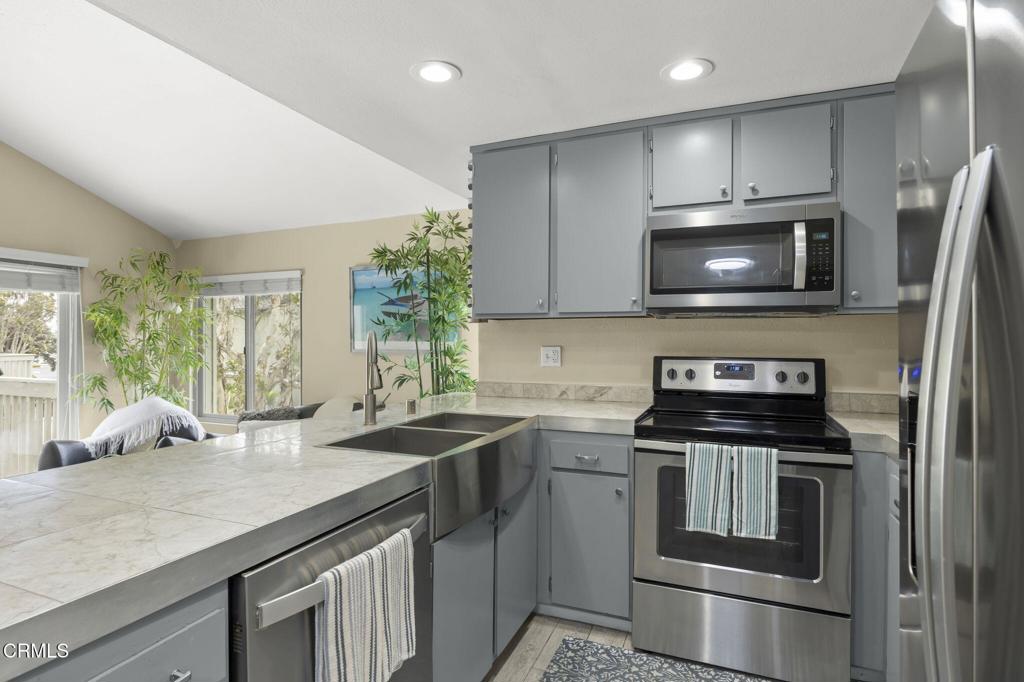 3027 Harbor Boulevard Property Photo 20