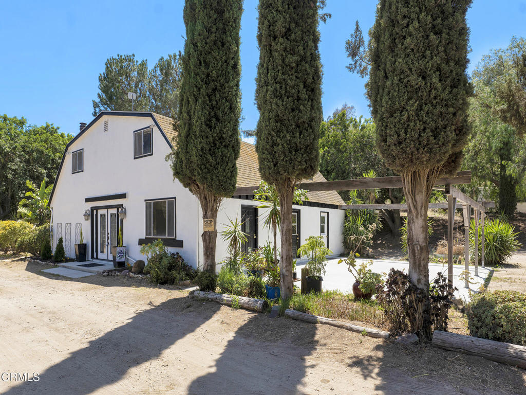7905 Balcom Canyon Road Property Photo 3