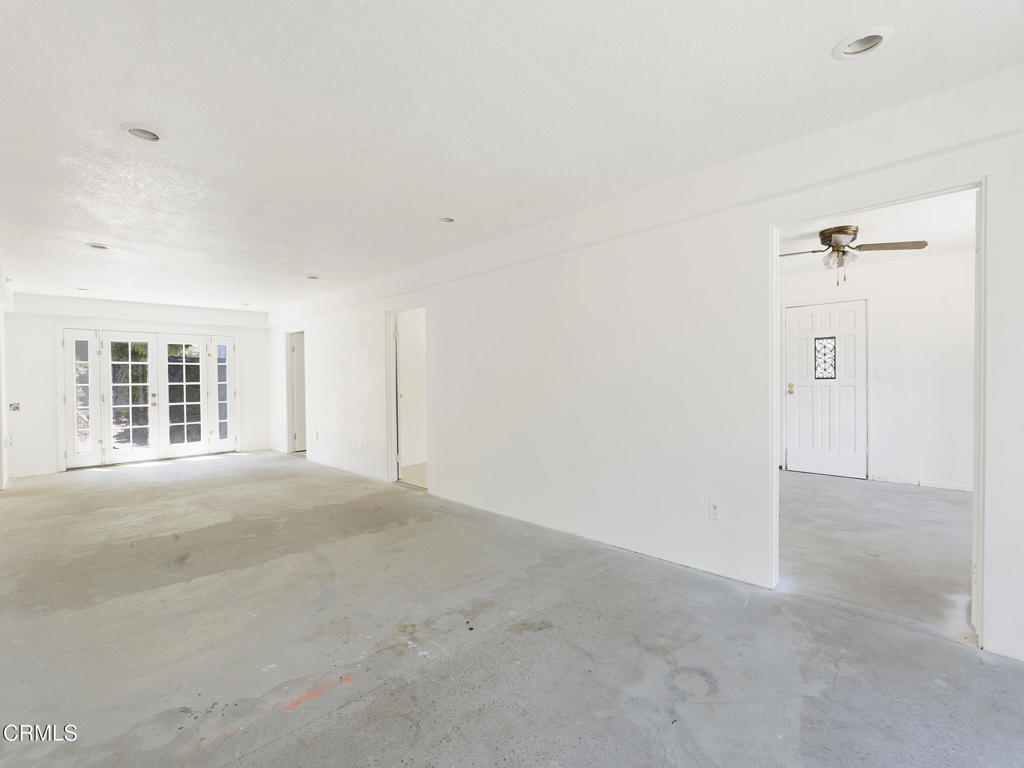 7905 Balcom Canyon Road Property Photo 12