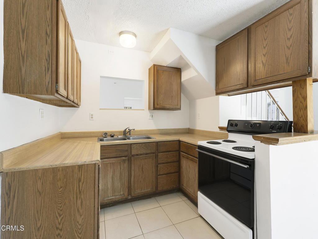 7905 Balcom Canyon Road Property Photo 22