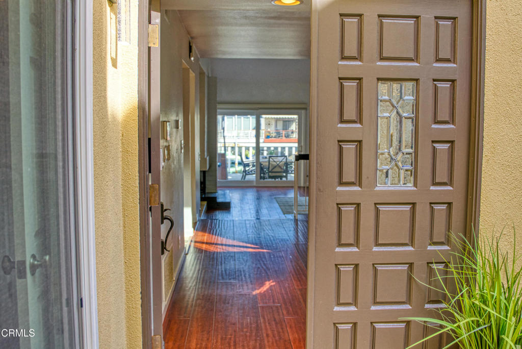 2010 Kingsbridge Way Property Photo 6